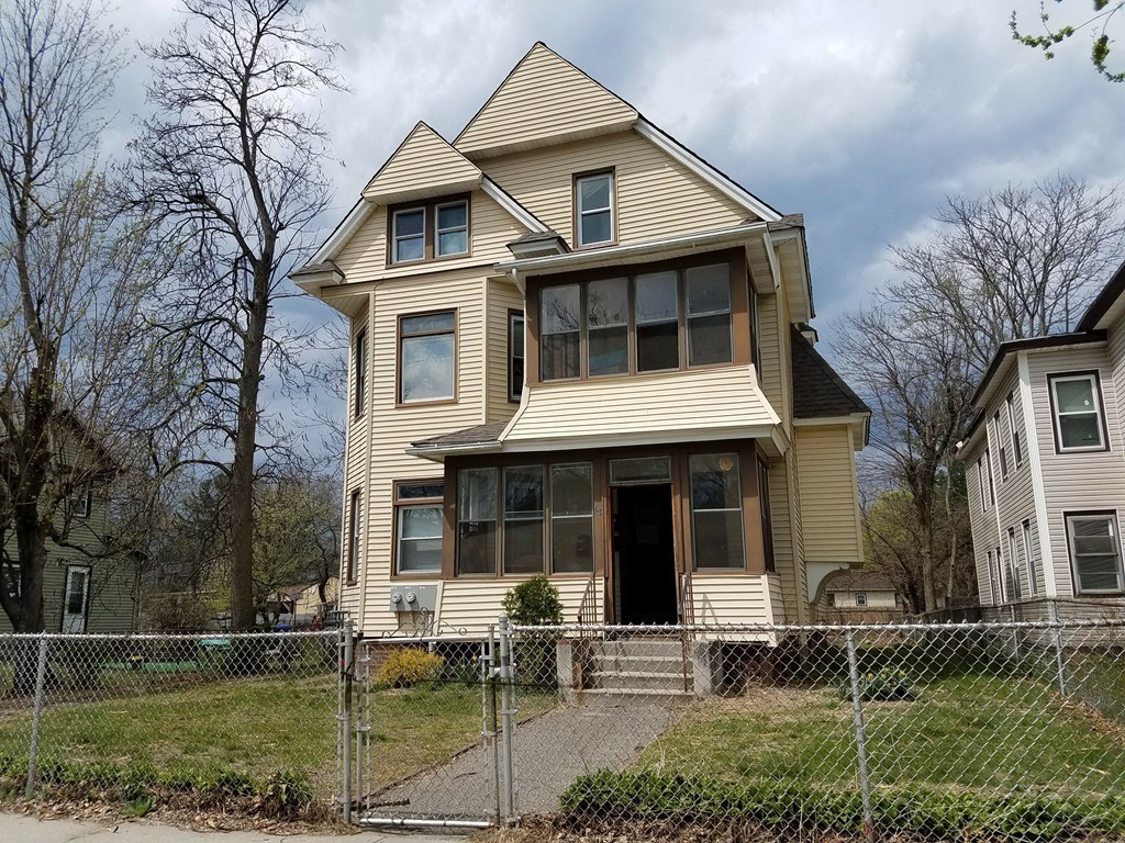 68 King Street Springfield, MA 01109 - Photo 3 of 30
