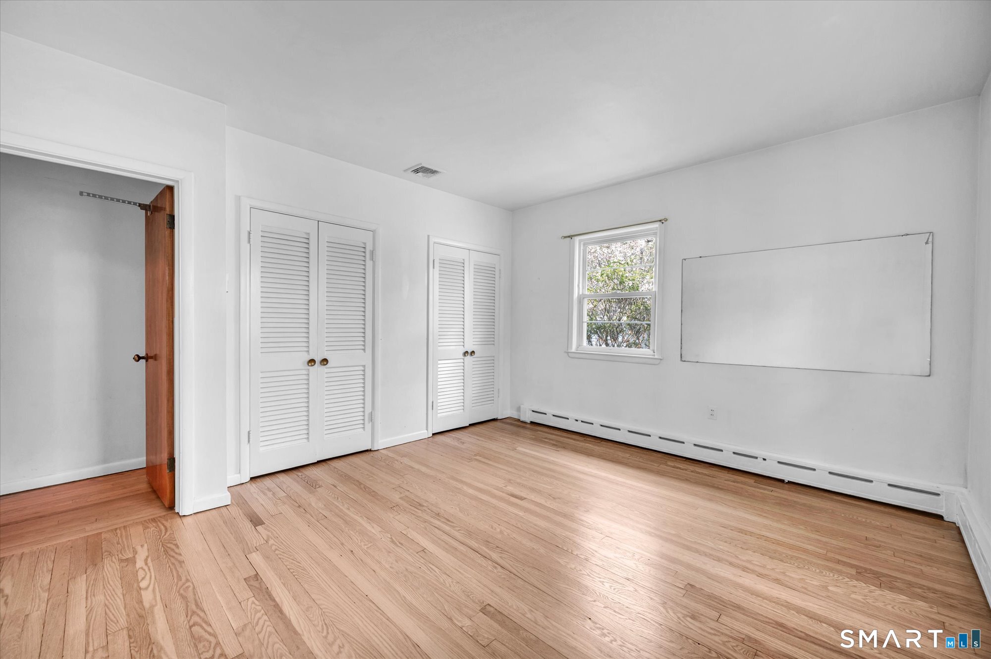 1208 Dunbar Hill Road Hamden, CT 06514 - Photo 22 of 26