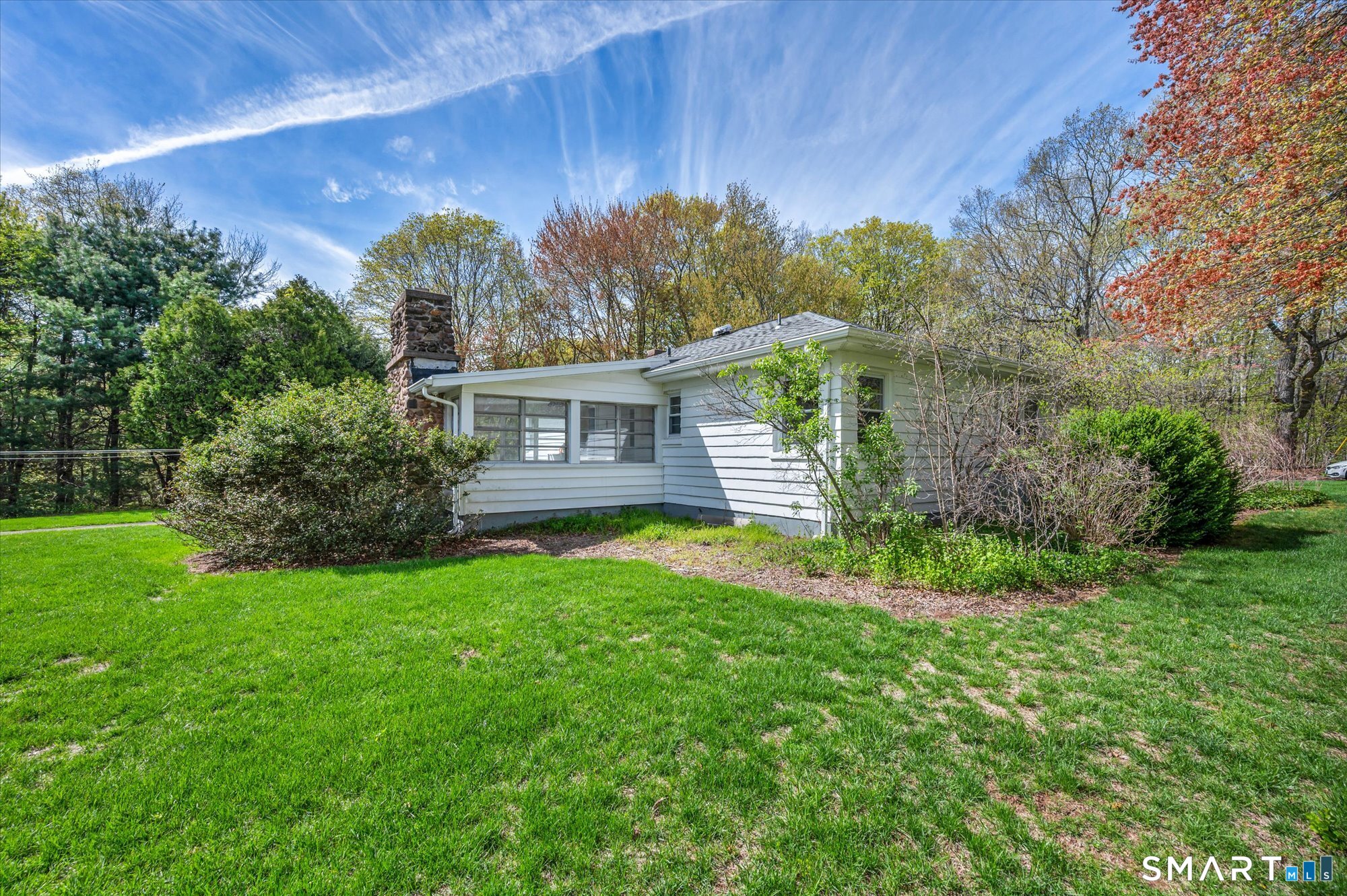 1208 Dunbar Hill Road Hamden, CT 06514 - Photo 3 of 26