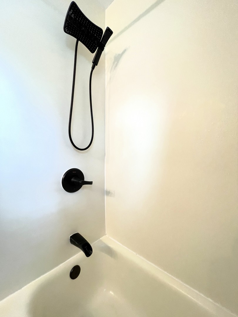 1608 Chevy Chase Drive Champaign, IL 61821 - Photo 32 of 53 a bathroom with a shower