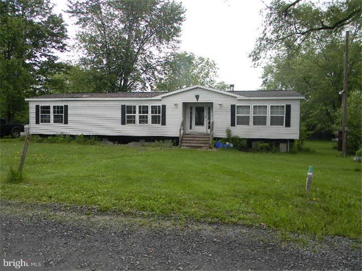 35 Clearview Road Birdsboro, PA 19508 - Photo 2 of 25 Gallery Image 2
