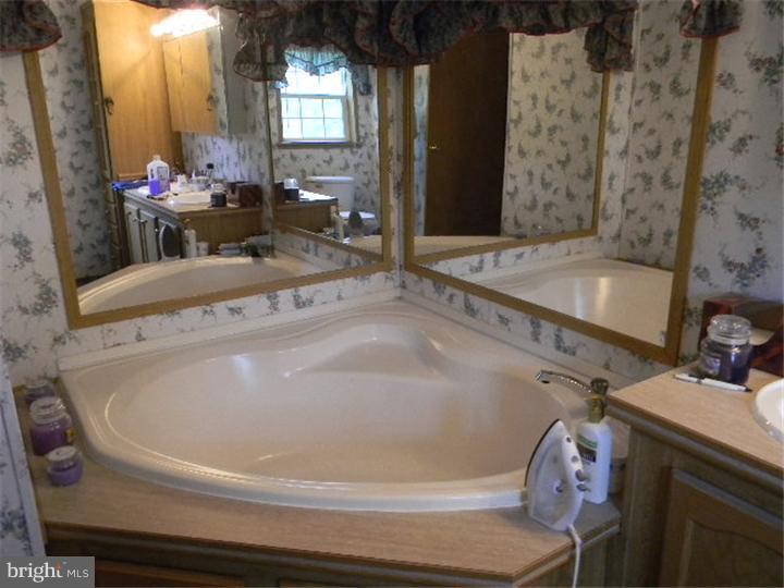 35 Clearview Road Birdsboro, PA 19508 - Photo 18 of 25 Gallery Image 18