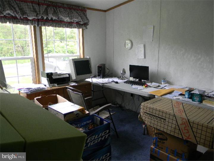 35 Clearview Road Birdsboro, PA 19508 - Photo 20 of 25 Gallery Image 20