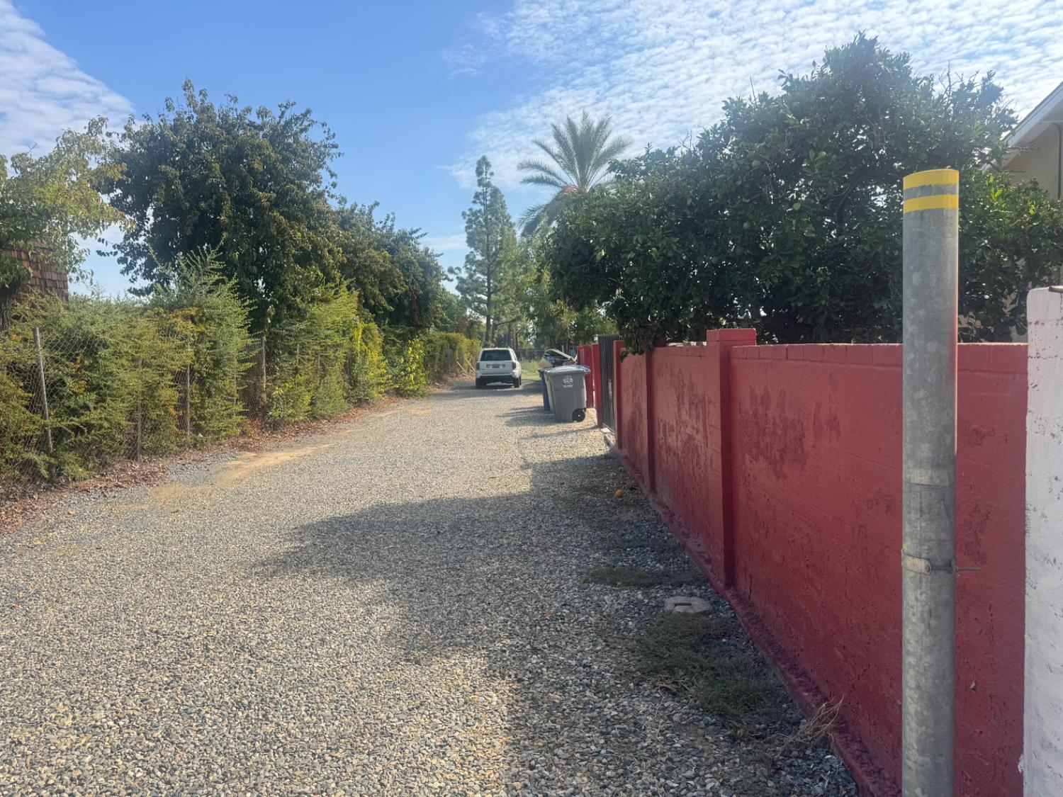 3280 McCall Avenue Selma, CA 93662 - Photo 32 of 56 a view of a street with large trees