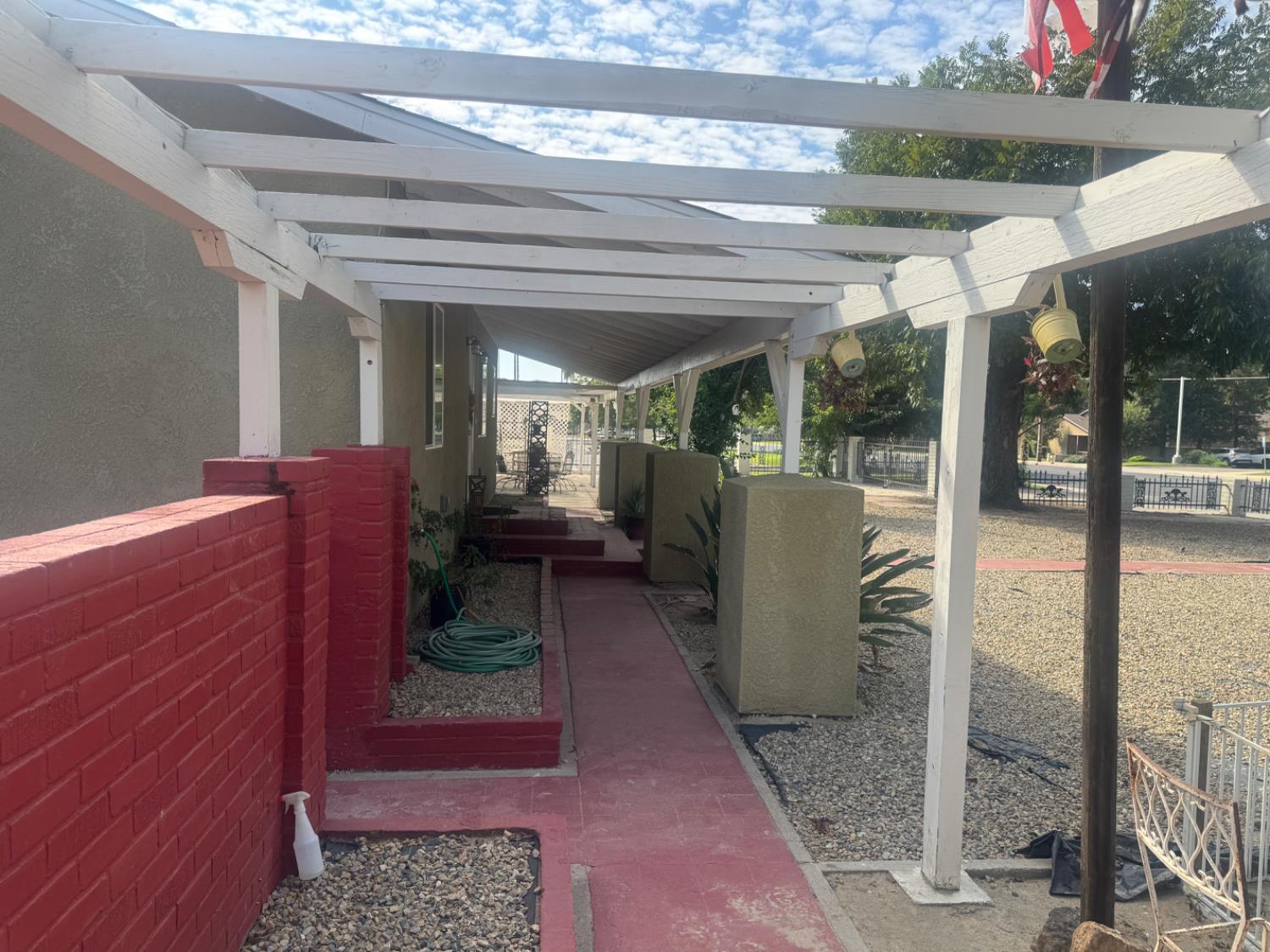 3280 McCall Avenue Selma, CA 93662 - Photo 33 of 56 a view of a porch with furniture