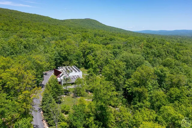 $2,600,000 | 121 Sheldon Road, Gardiner, NY 12589