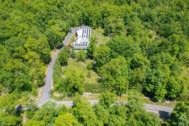 $2,600,000 | 121 Sheldon Road, Gardiner, NY 12589