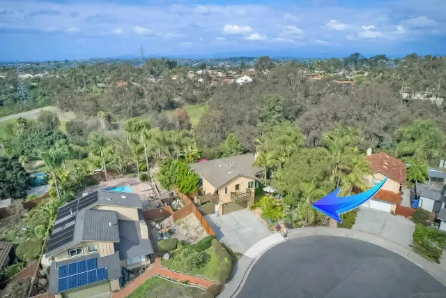 $1,590,000 | 2726 Naples Court, Carlsbad, CA 92010