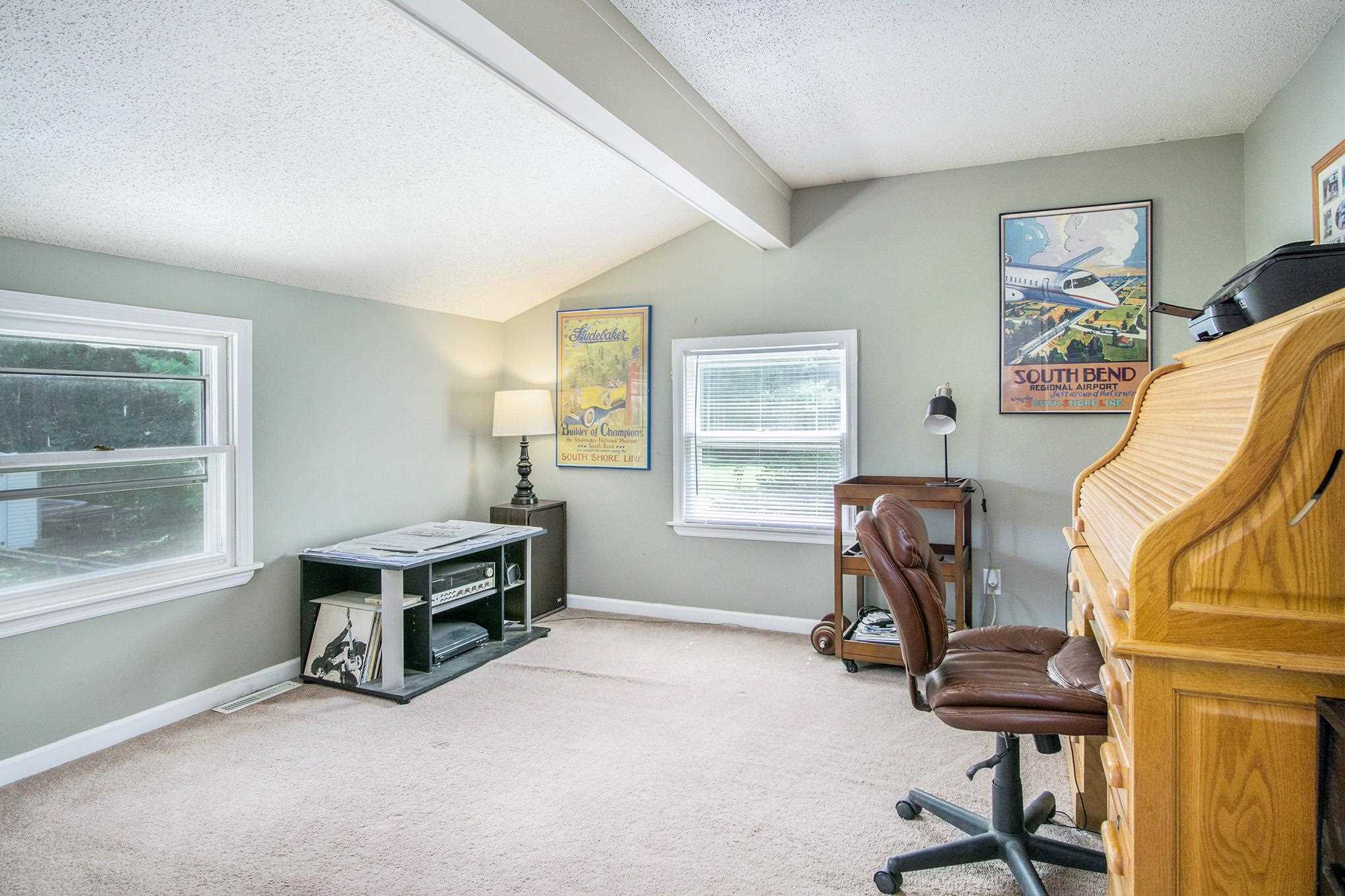 59210 Edna Road Mishawaka, IN 46544 - Photo 19 of 25 Gallery Image 19