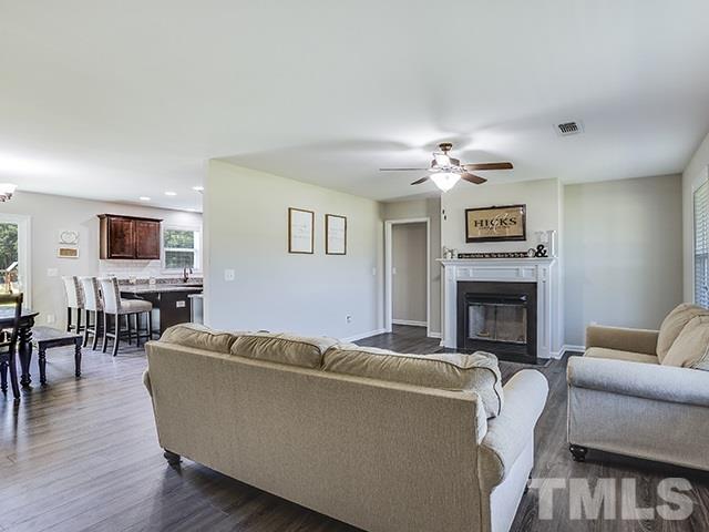 884 Pollock Road Kenly, NC 27542 - Photo 4 of 24 Gallery Image 4