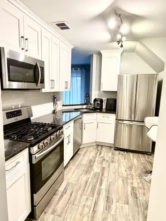 $469,000 | 2706 Lighthouse Lane, Parlin, NJ 08859