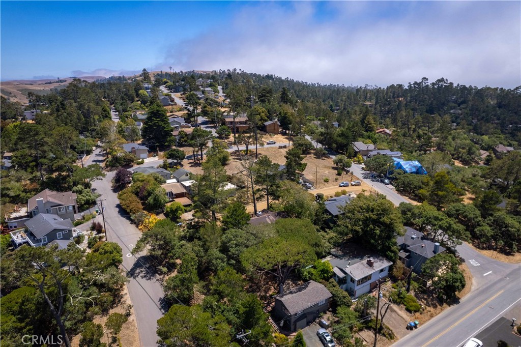 2755 Taft Place Cambria, CA 93428 - Photo 38 of 43 an aerial view of a city with lots of residential buildings