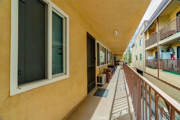 $2,395,000 | 300 East Garfield Avenue, Glendale, CA 91205
