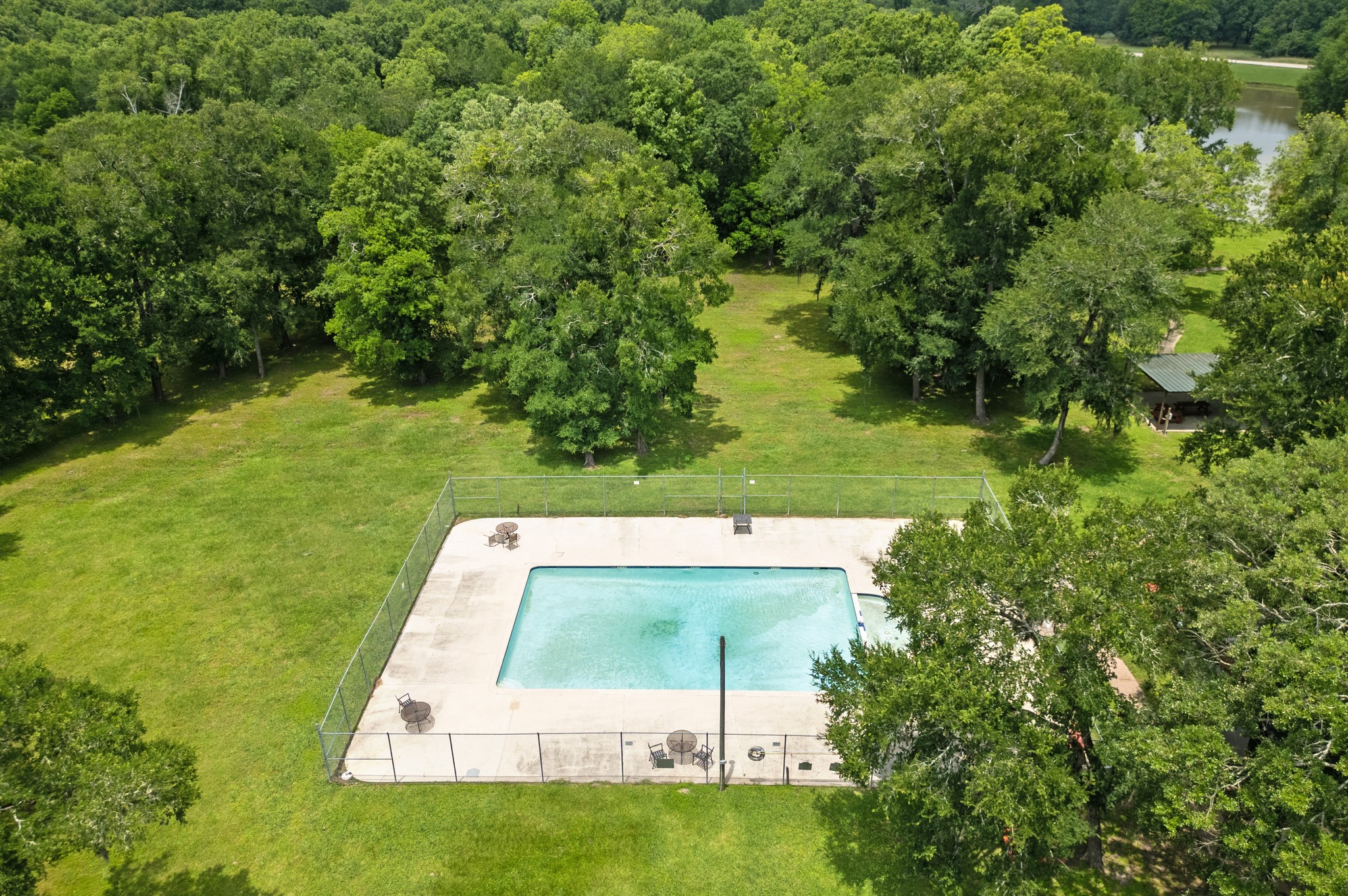 215 Center Street Cleveland, TX 77327 - Photo 30 of 38