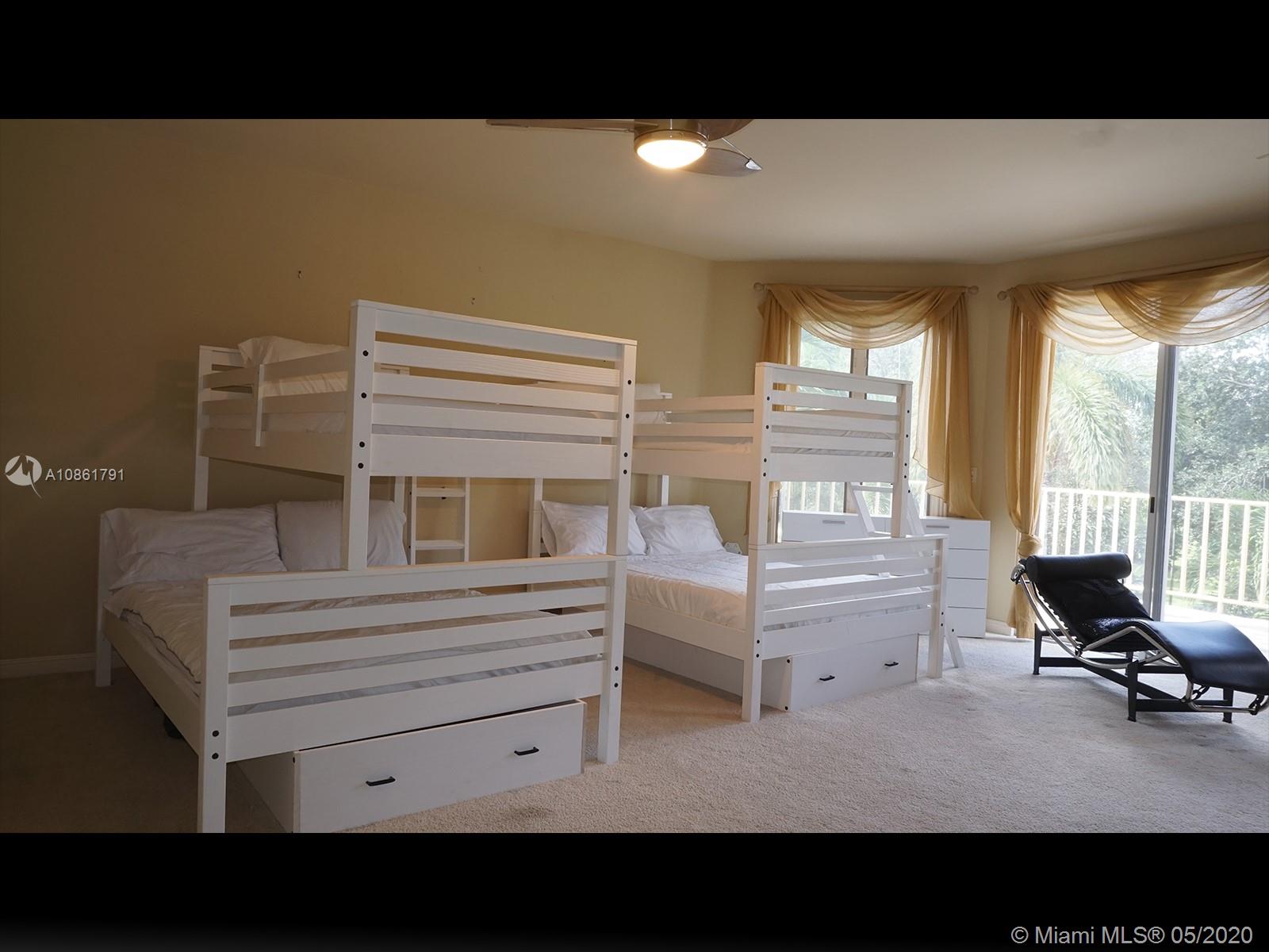 17760 Fieldbrook Circle East Boca Raton, FL 33496 - Photo 19 of 39 Gallery Image 19