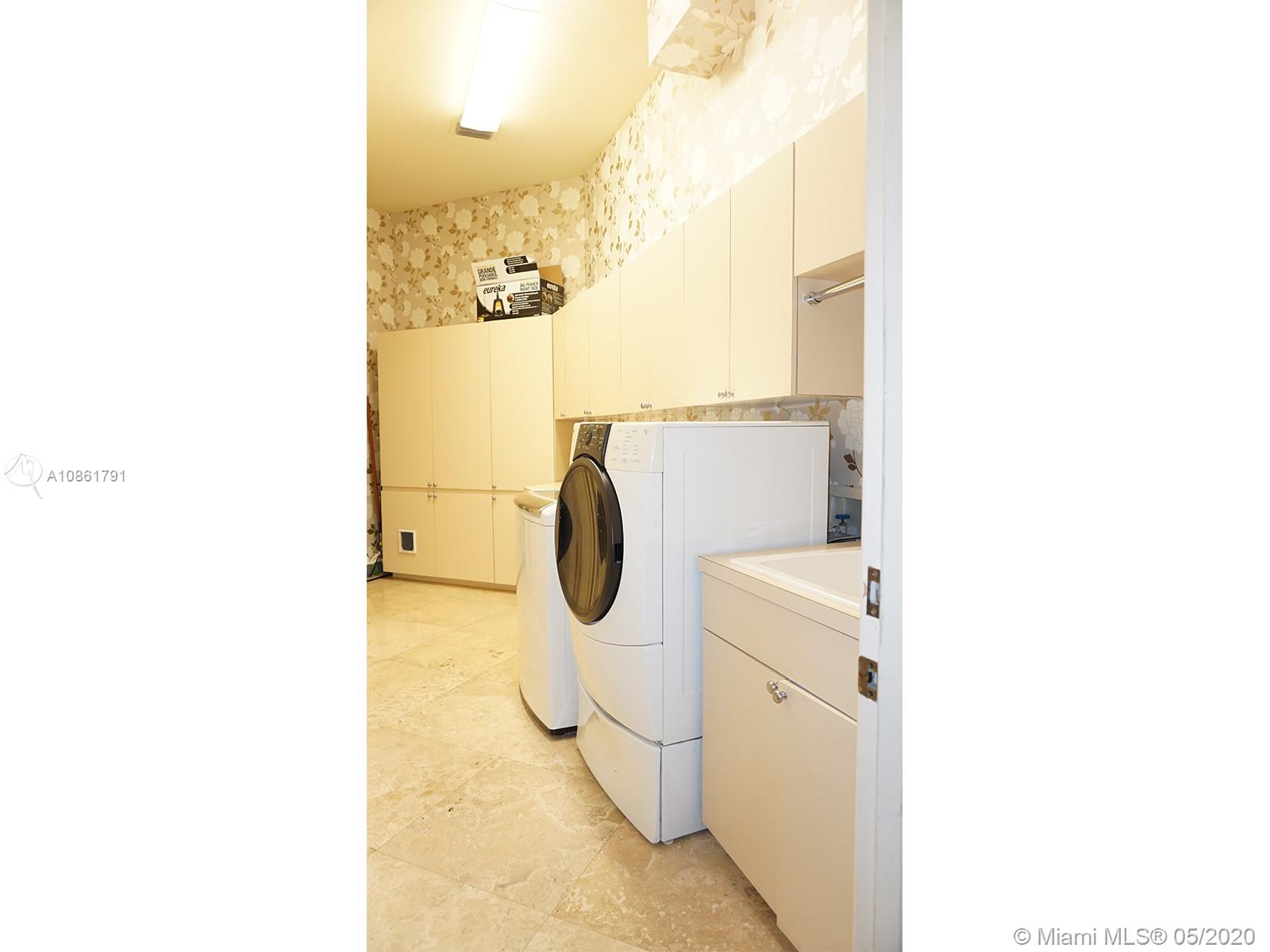 17760 Fieldbrook Circle East Boca Raton, FL 33496 - Photo 37 of 39 Gallery Image 37