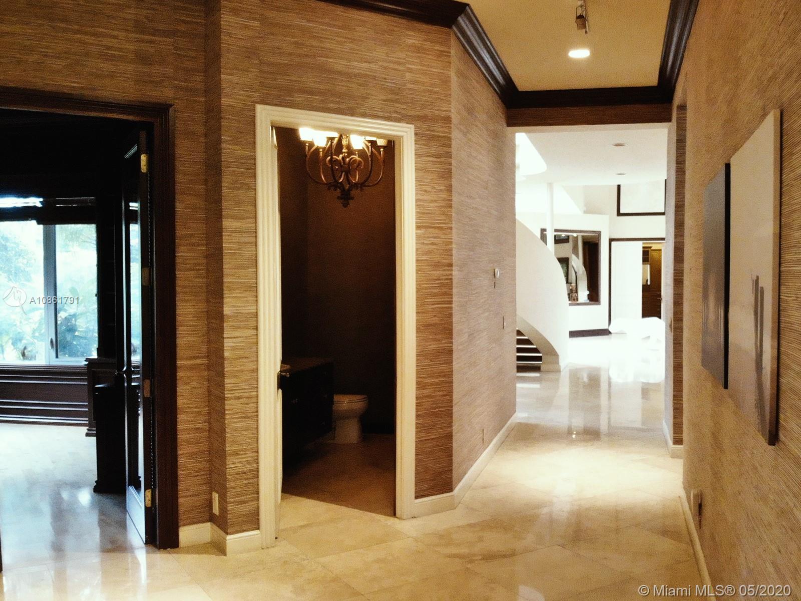 17760 Fieldbrook Circle East Boca Raton, FL 33496 - Photo 9 of 39 Gallery Image 9