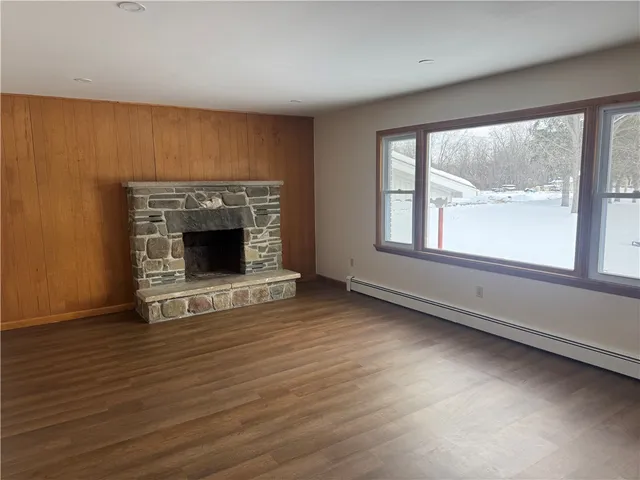 $1,950 | 82 Ridge Road, Horseheads, NY 14845