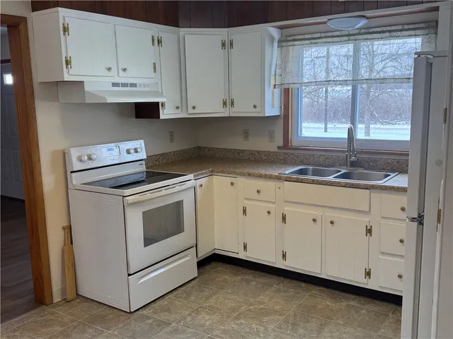 $1,950 | 82 Ridge Road, Horseheads, NY 14845