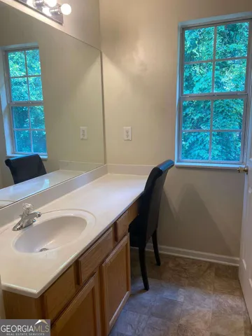 $1,800 | 2858 Parkway Close, Lithonia, GA 30058