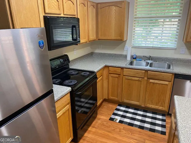 $1,800 | 2858 Parkway Close, Lithonia, GA 30058