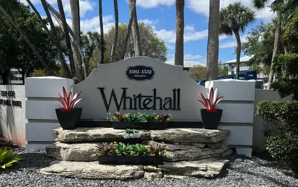 $2,350 | 1526 Whitehall Drive, Unit 402, Davie, FL 33324
