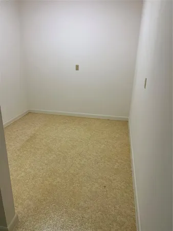 $2,350 | 1526 Whitehall Drive, Unit 402, Davie, FL 33324