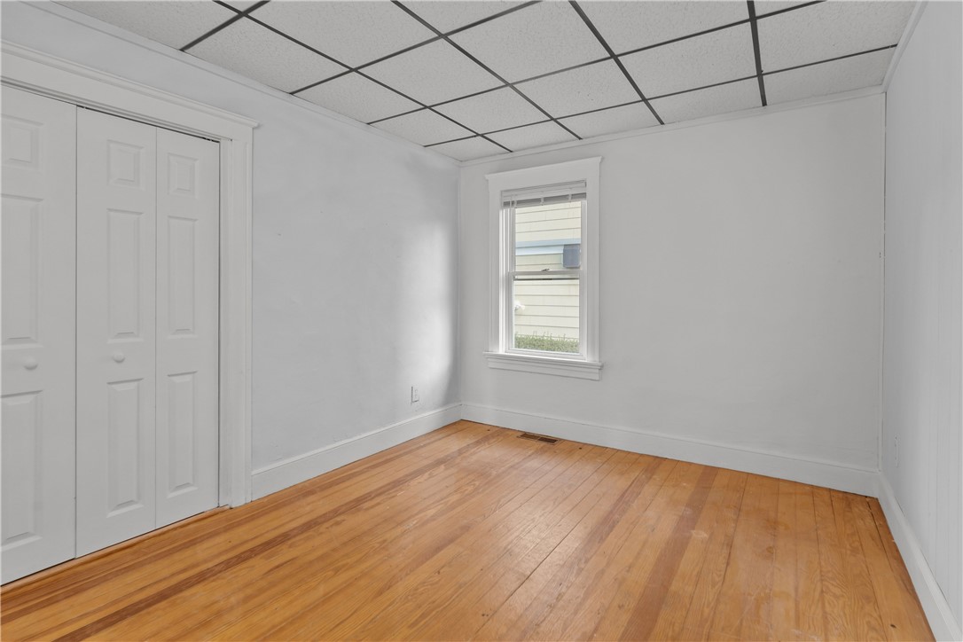 191 Webster Street Pawtucket, RI 02861 - Photo 14 of 48