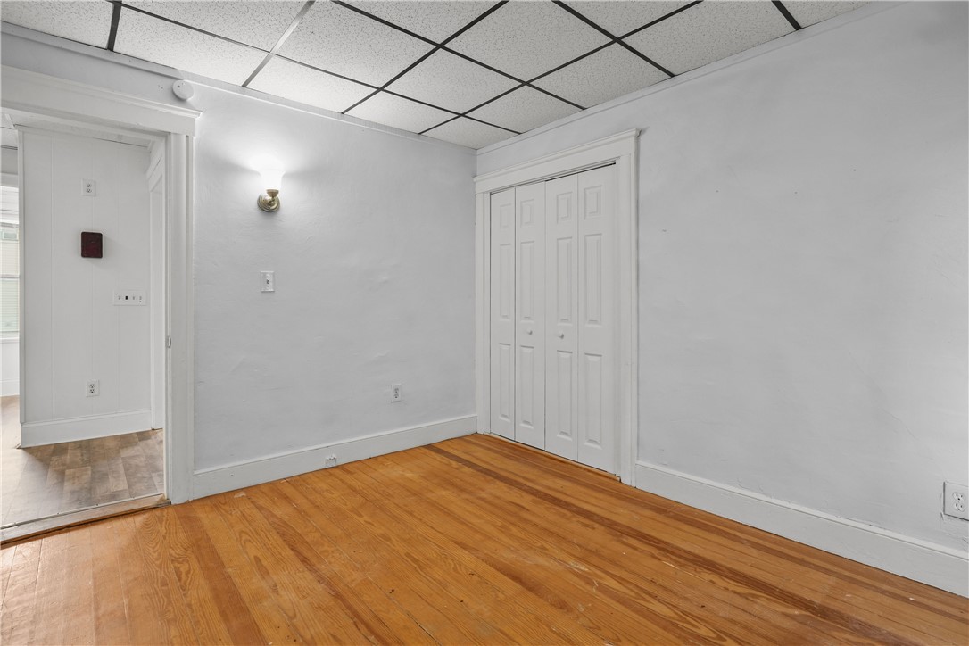 191 Webster Street Pawtucket, RI 02861 - Photo 15 of 48