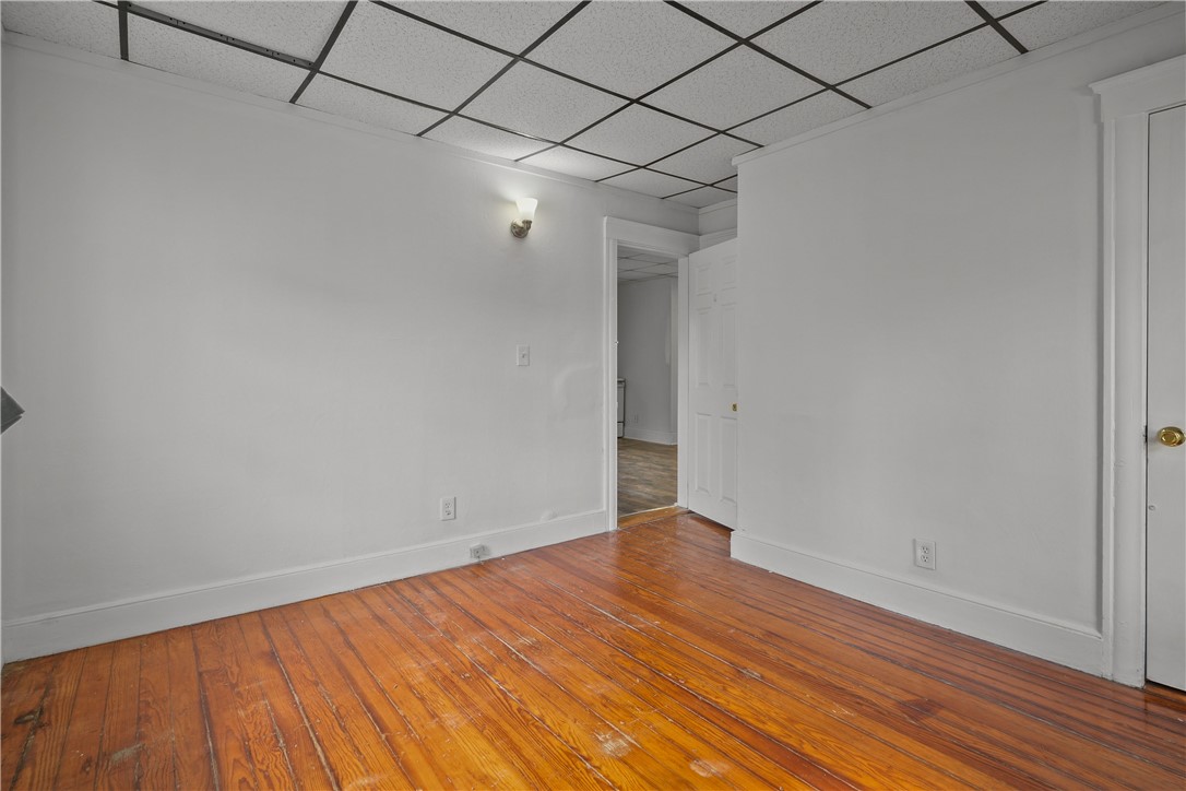 191 Webster Street Pawtucket, RI 02861 - Photo 25 of 48