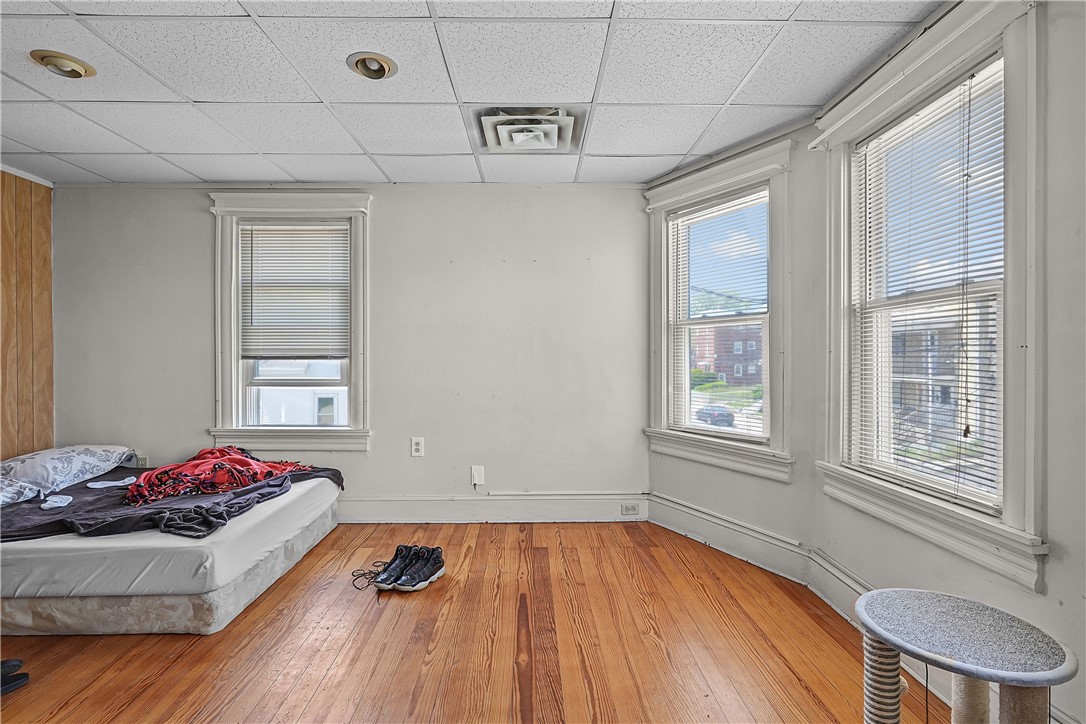 191 Webster Street Pawtucket, RI 02861 - Photo 26 of 48