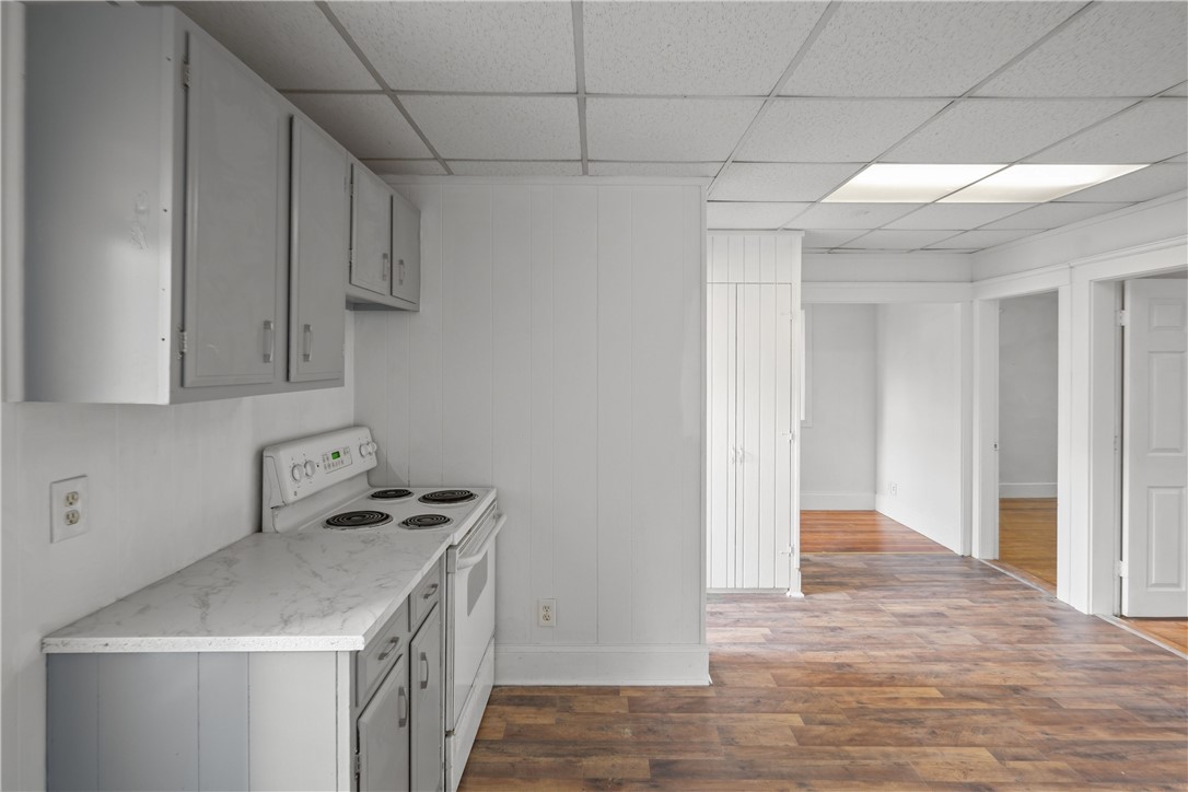 191 Webster Street Pawtucket, RI 02861 - Photo 3 of 48