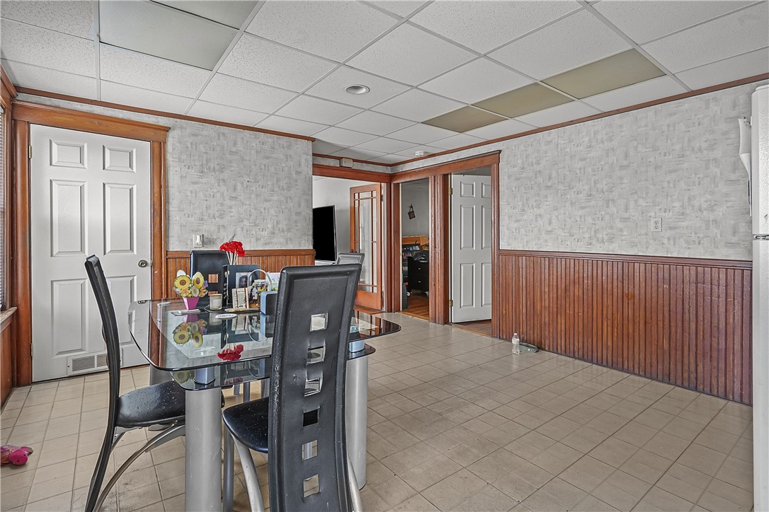 191 Webster Street Pawtucket, RI 02861 - Photo 33 of 48