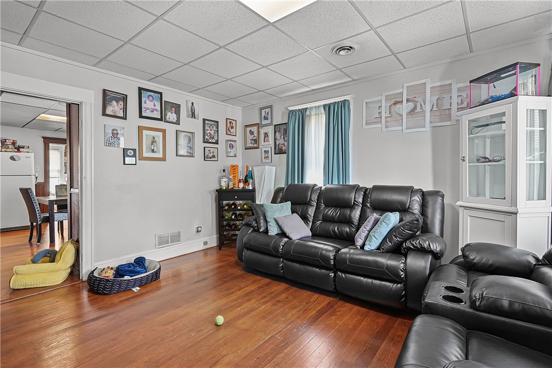 191 Webster Street Pawtucket, RI 02861 - Photo 38 of 48