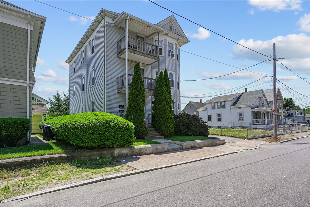 191 Webster Street Pawtucket, RI 02861 - Photo 48 of 48