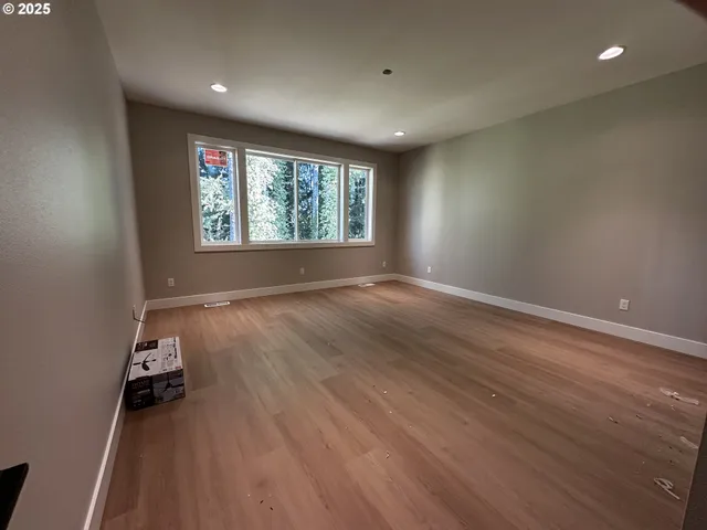 $669,000 | 18905 Crooked River Street, Unit 46, Sandy, OR 97055