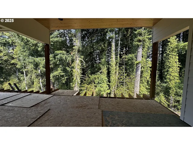 $669,000 | 18905 Crooked River Street, Unit 46, Sandy, OR 97055