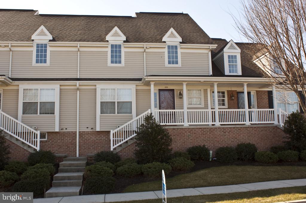 652 Farnum Road Lititz, PA 17543 - Photo 1 of 6