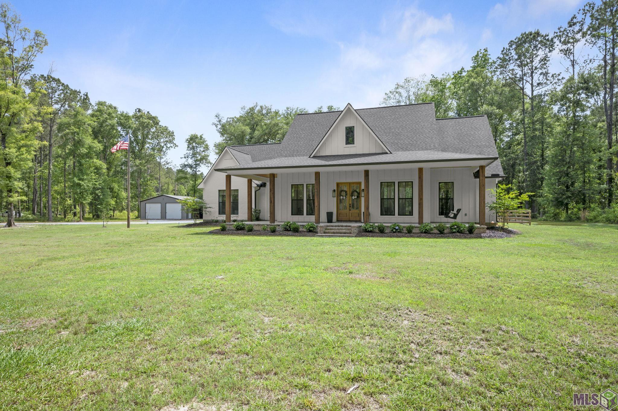 3195 Nesom Road Denham Springs, LA 70706 - Photo 2 of 51