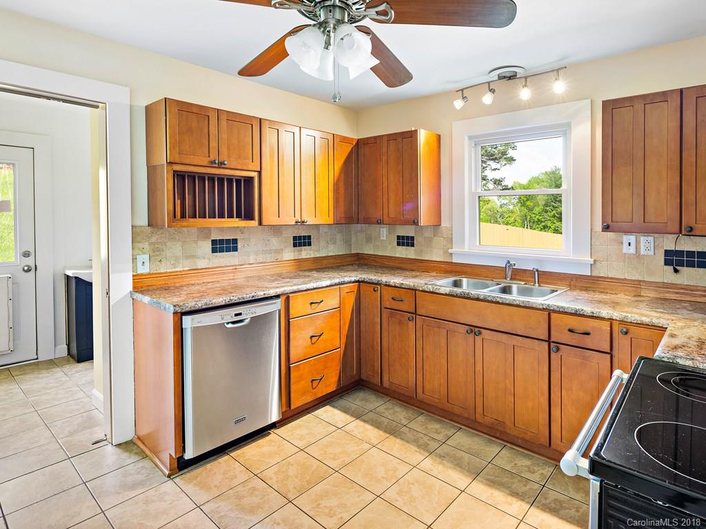 780 Jupiter Road Weaverville, NC 28787 - Photo 8 of 21 Gallery Image 8