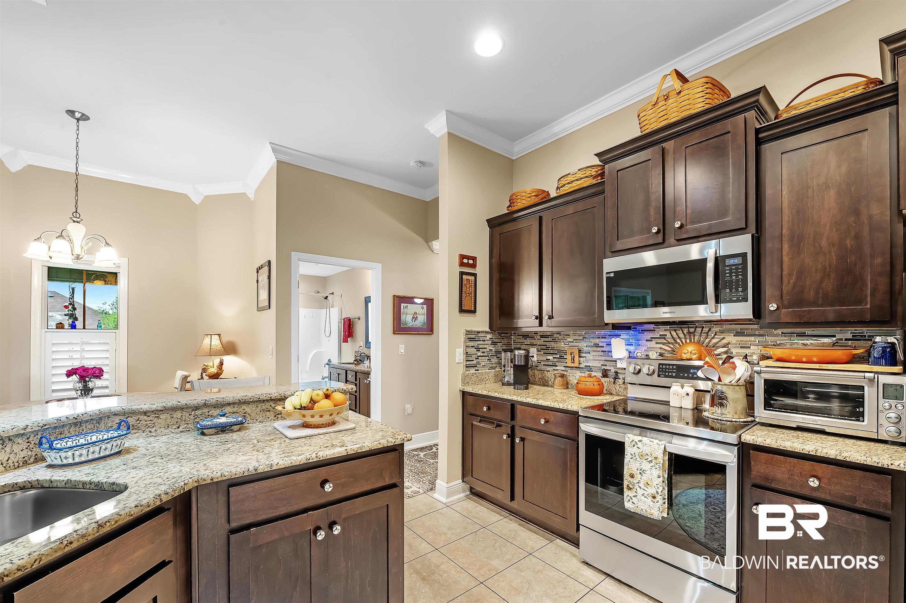 2033 Bourbon Street Foley, AL 36535 - Photo 34 of 57 Kitchen