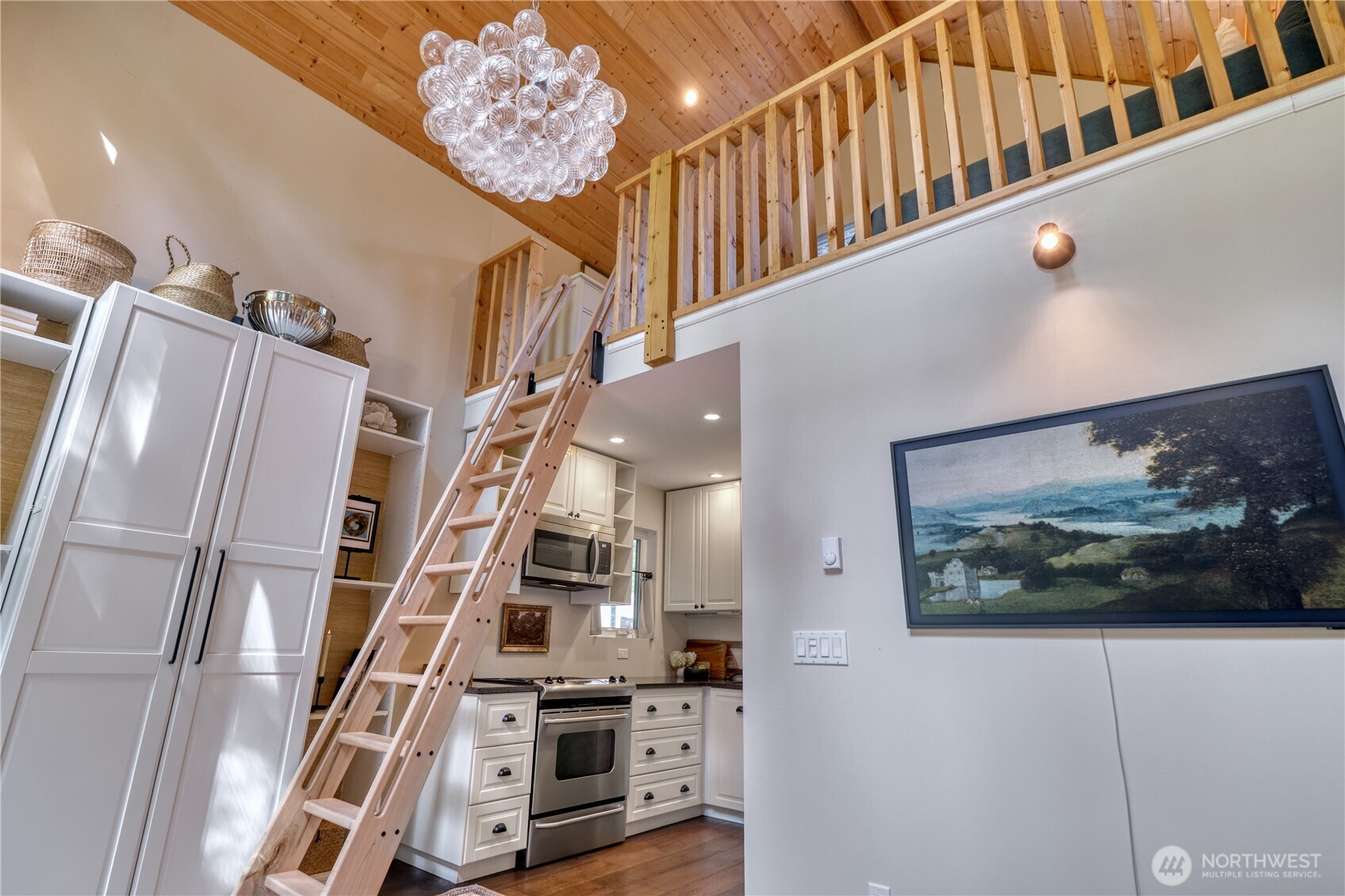256 Windsor Drive Point Roberts, WA 98281 - Photo 12 of 31 Gallery Image 12