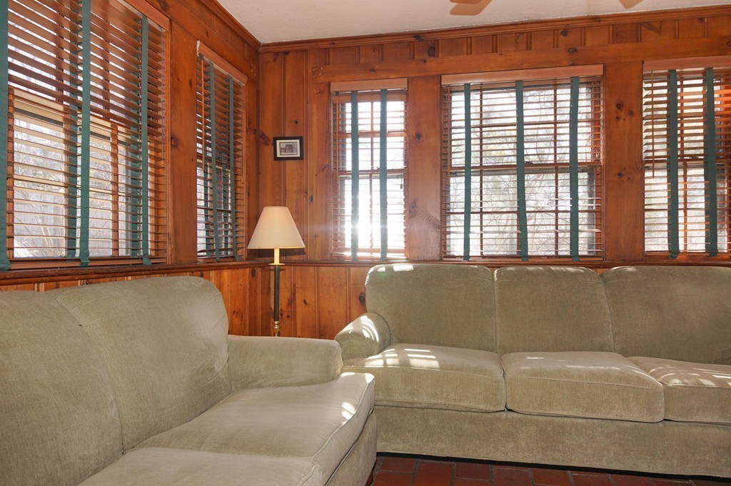 39 Woodside Road Winchester, MA 01890 - Photo 9 of 17 Gallery Image 9