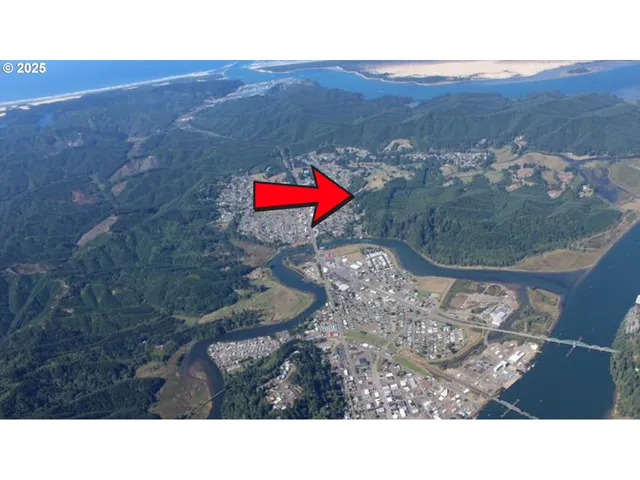 $175,000 | 800 Masters Court, Reedsport, OR 97467