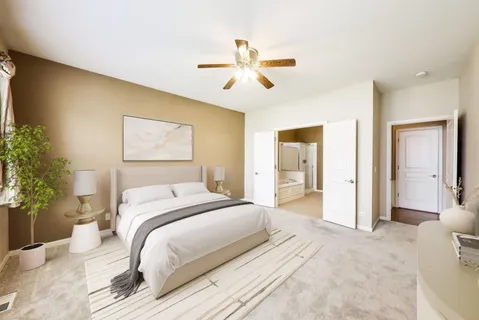 $499,995 | 2660 Chesire Court, West Dundee, IL 60118