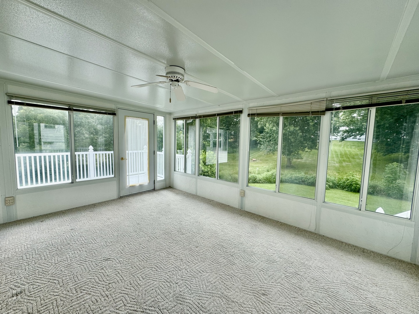 604 Edgington Street Reynolds, IL 61279 - Photo 17 of 18 Gallery Image 17
