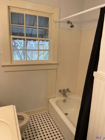 $1,350 | 240 Bellewood Drive, Baton Rouge, LA 70806