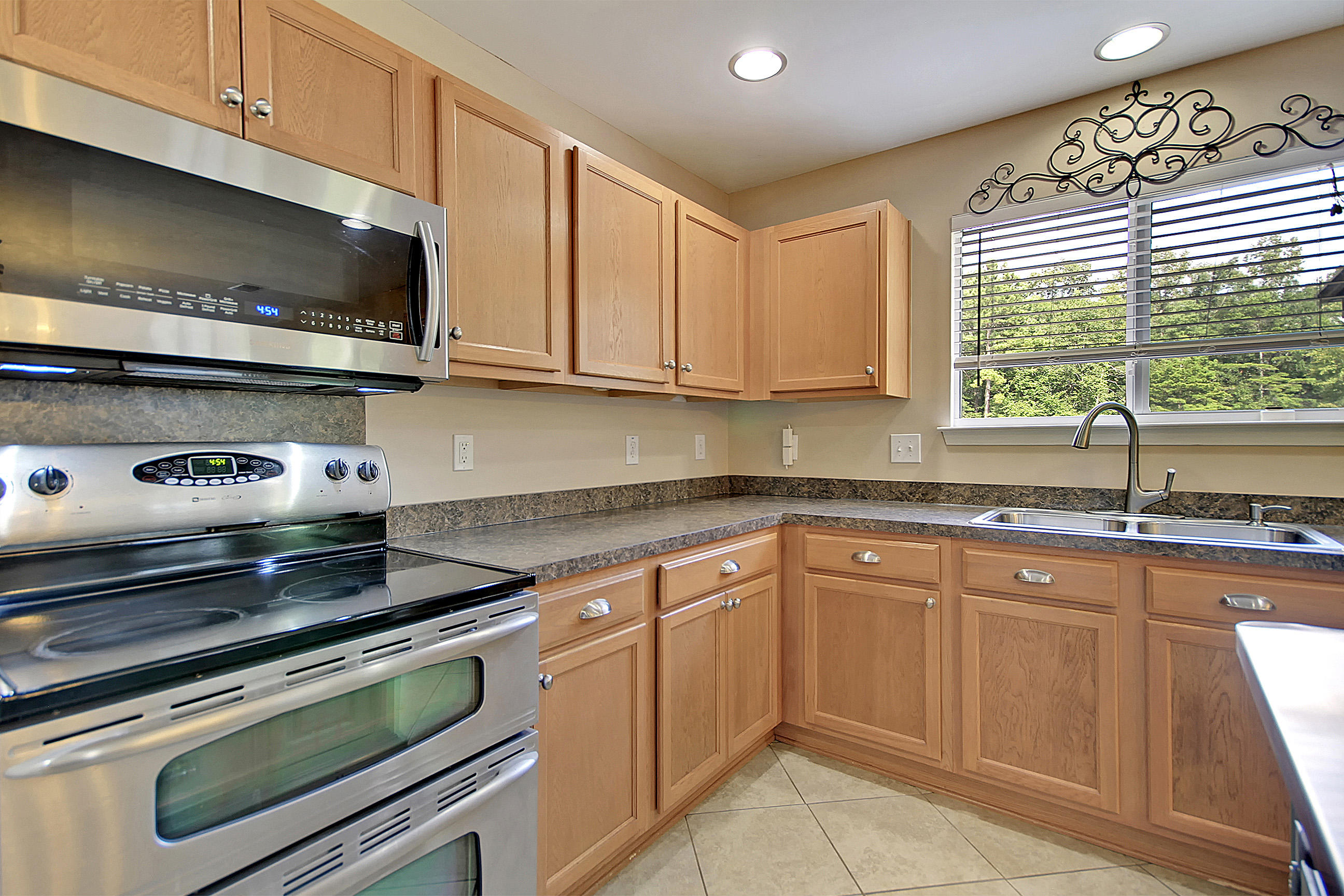 608 Knowledge Drive Ladson, SC 29456 - Photo 15 of 36 IMG_3506_IMG_3518 copy