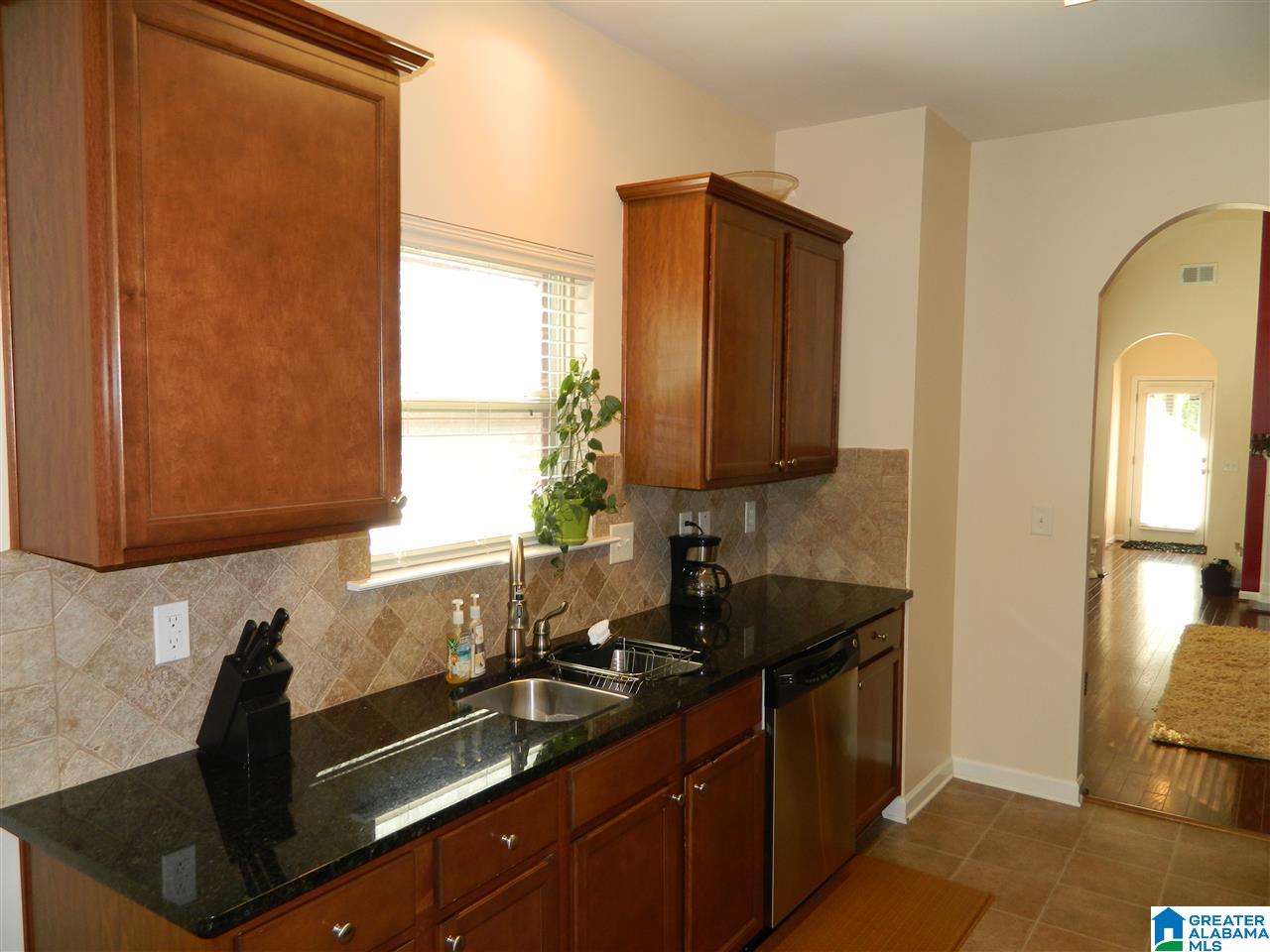 5657 Park Side Road Birmingham, AL 35244 - Photo 8 of 22