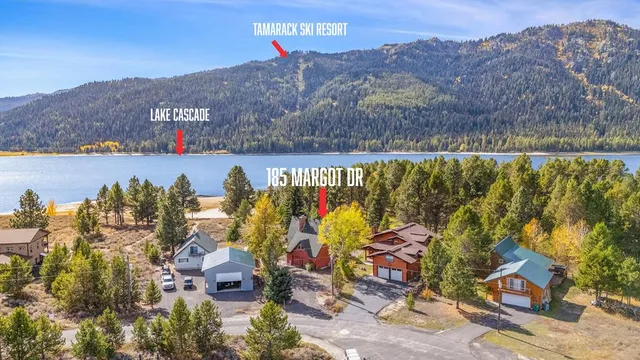 $750,000 | 185 Margot Drive, Donnelly, ID 83615